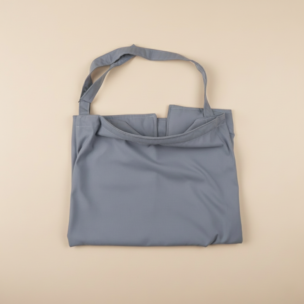 غطاء الرضاعة – رمادي سادة - Nursing Cover - Plain Gray | Luly Baby - غطاء رضاعة عملي يمنح الأم خصوصية وراحة أثناء الرضاعة الطبيعية