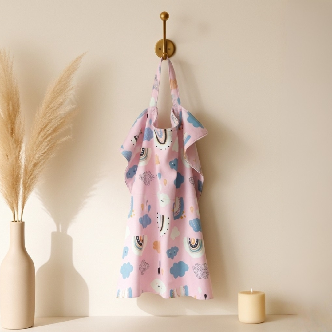 غطاء الرضاعة – دريمي بينك - Nursing Cover - Dreamy Pink | Luly Baby - غطاء رضاعة عملي يمنح الأم خصوصية وراحة أثناء الرضاعة الطبيعية