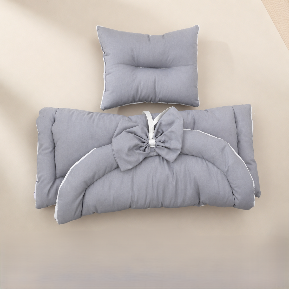 مفرش تغيير جراي - Changing Mat – Gray | Luly Baby - مفرش تغيير حفاضات عملي ومقاوم للماء لتغيير الحفاض بسهولة وأمان